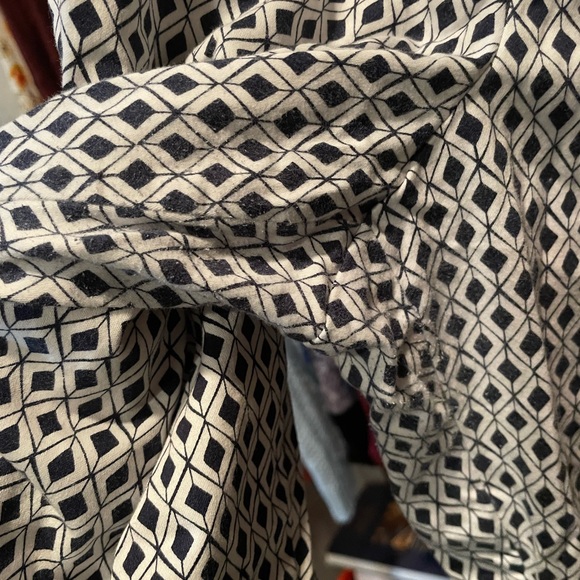 Dress pants (size 14) - Picture 2 of 3